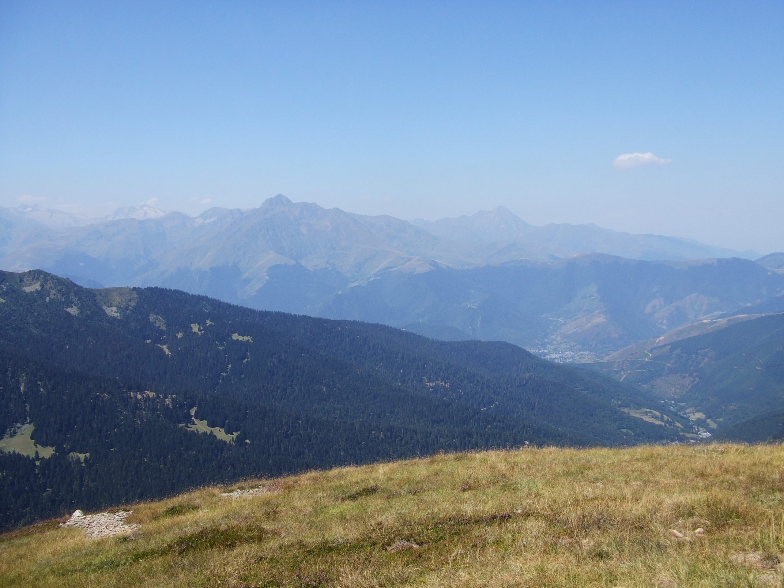 mont né a l'arbizon i el midi de bigorre