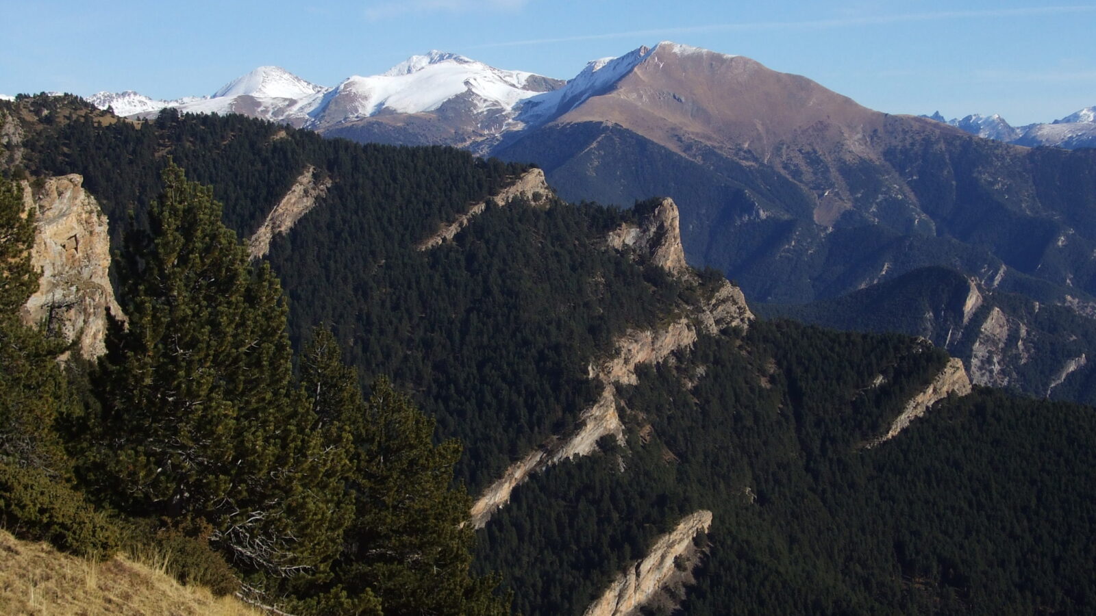 coll de la botella al roc de l'àliga i el casamanya