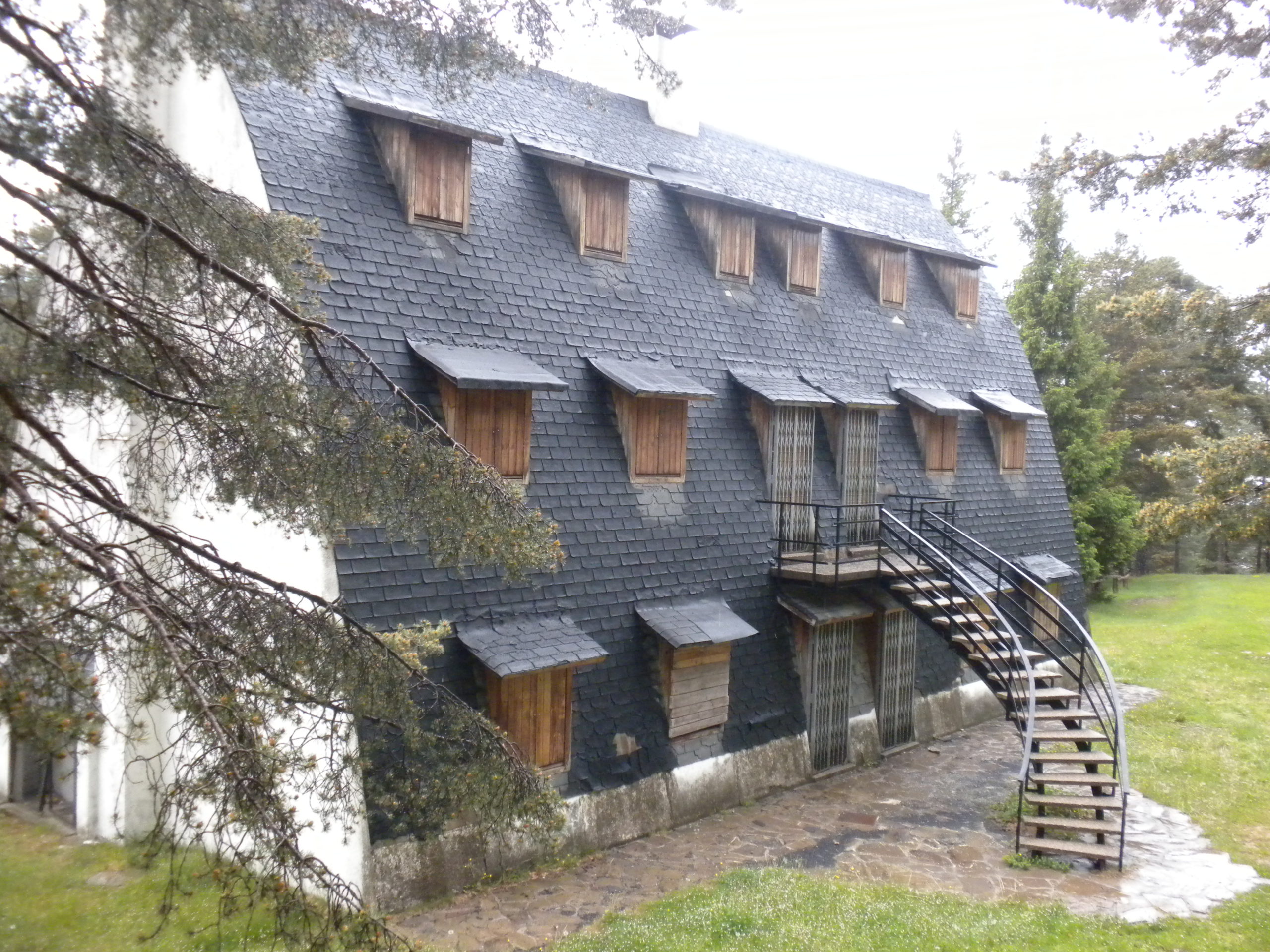 el catllaràs, el xalet, obra de gaudí,