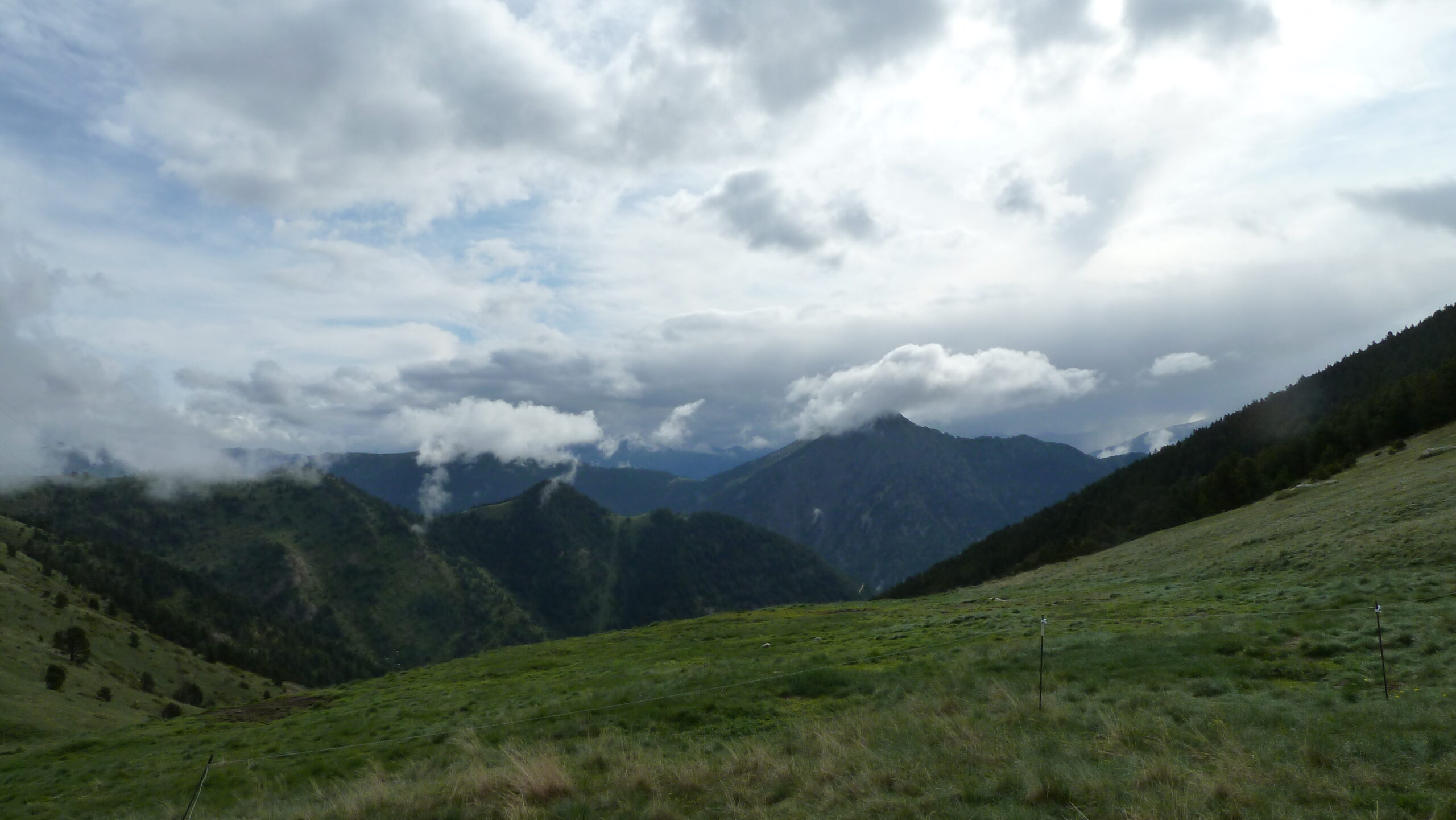 coll de laquell a bordes de servetta