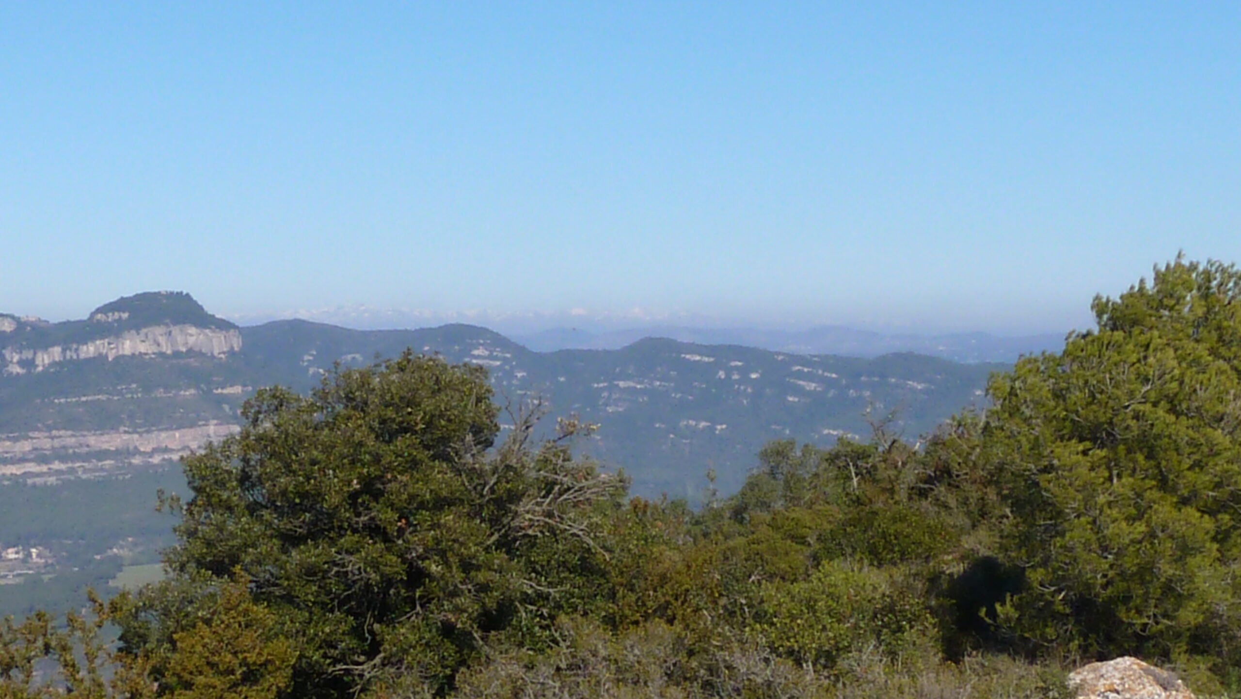 Pic del Vent a La Mola dels Cingles de Sant Sadurní, i al Puigmal