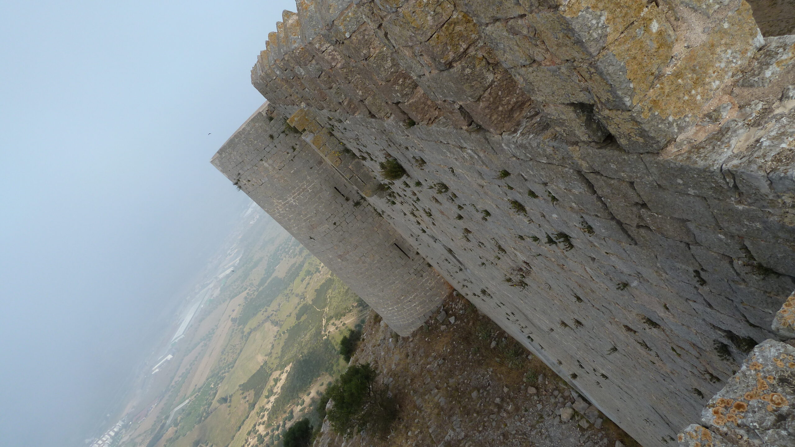 massís del montgrí, castell