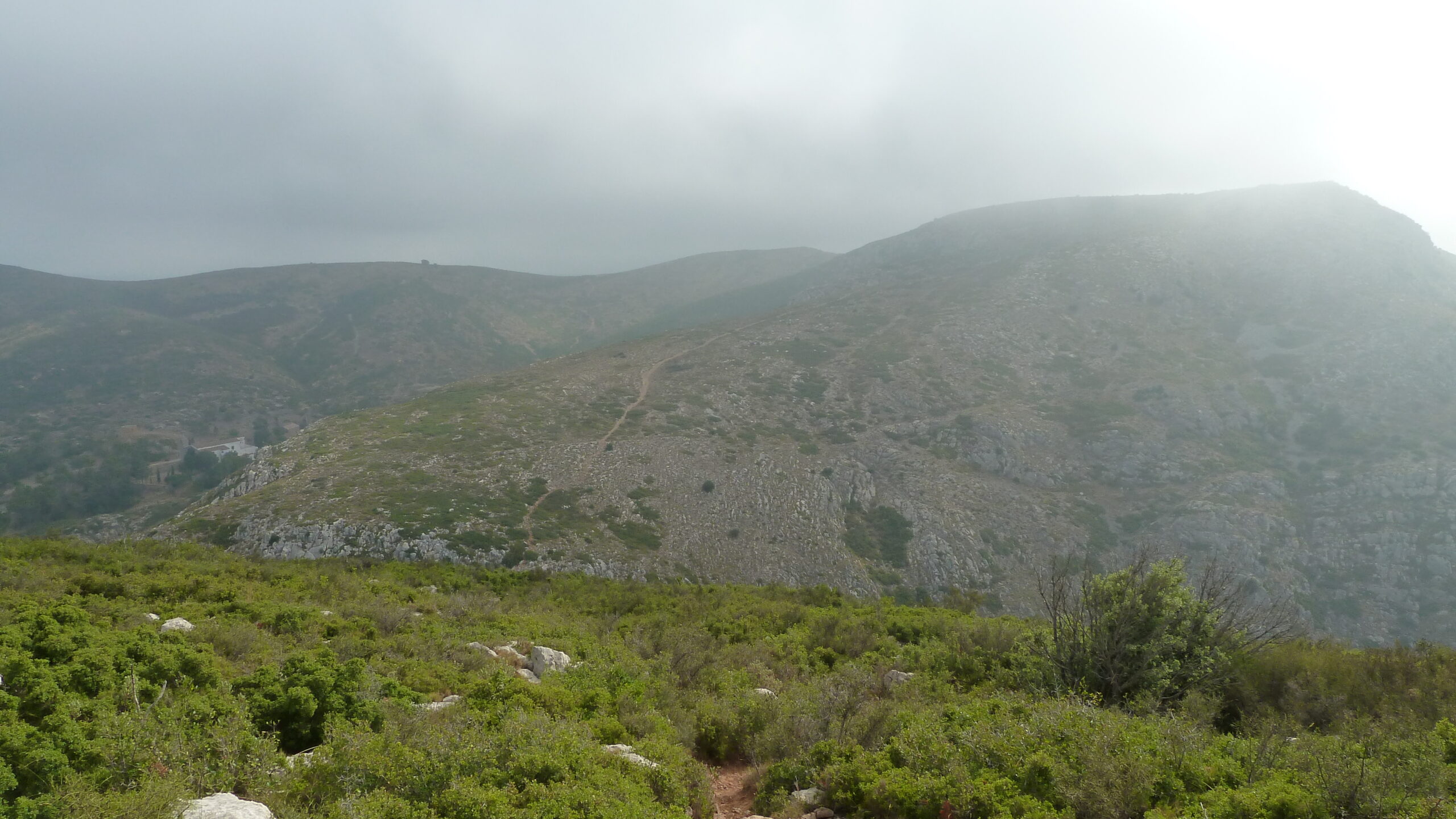 massís del montgrí, pel coll d'en garrigar