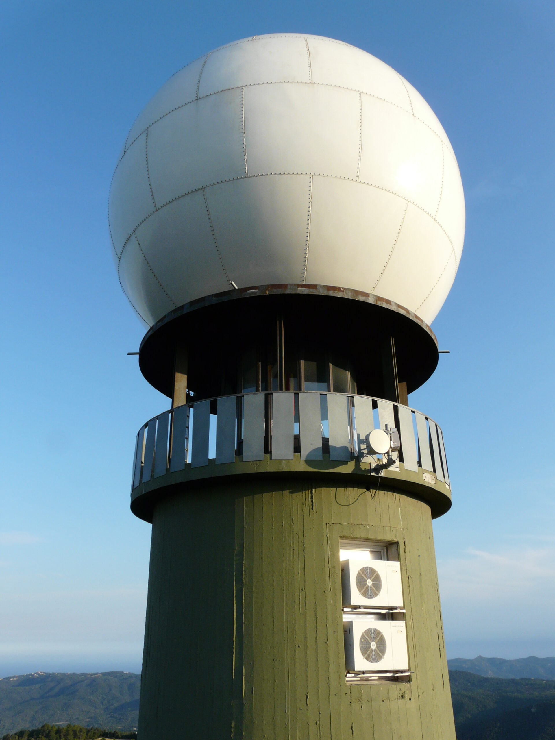 les gavarres, puig d'arques