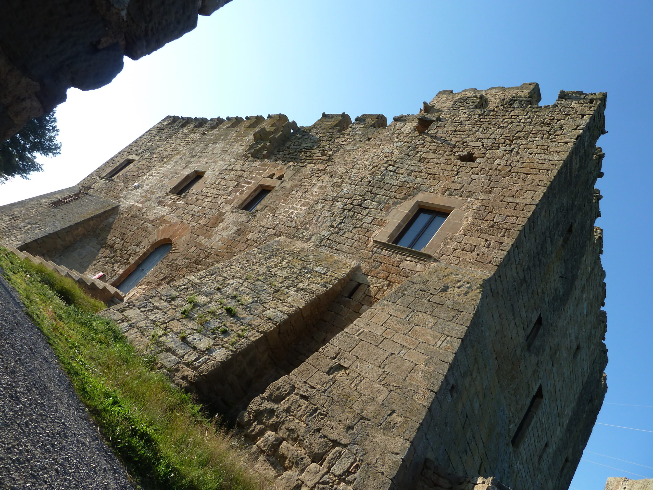 florejacs, castell i sant pere de les sitges