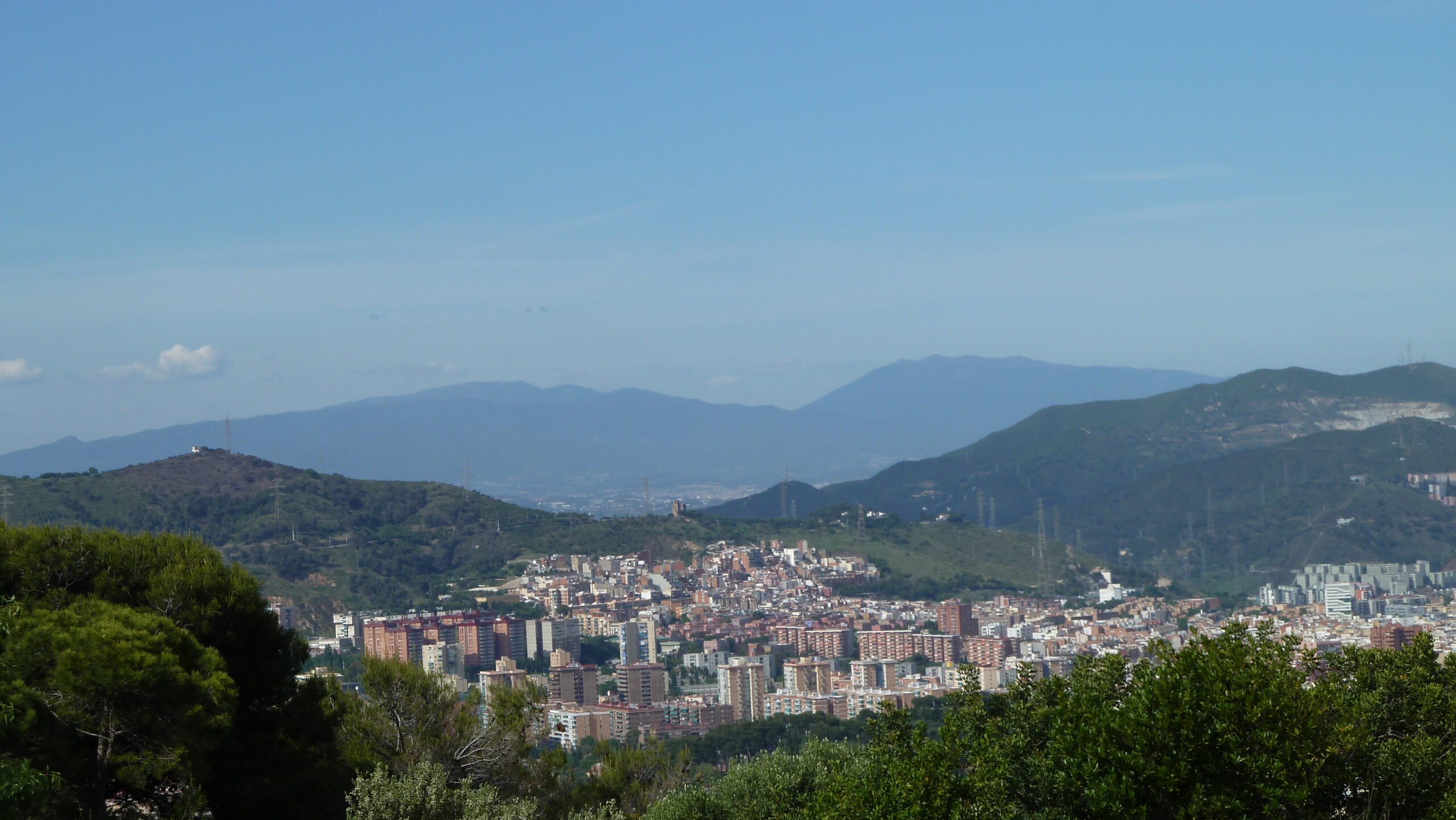 tres turons, el carmel