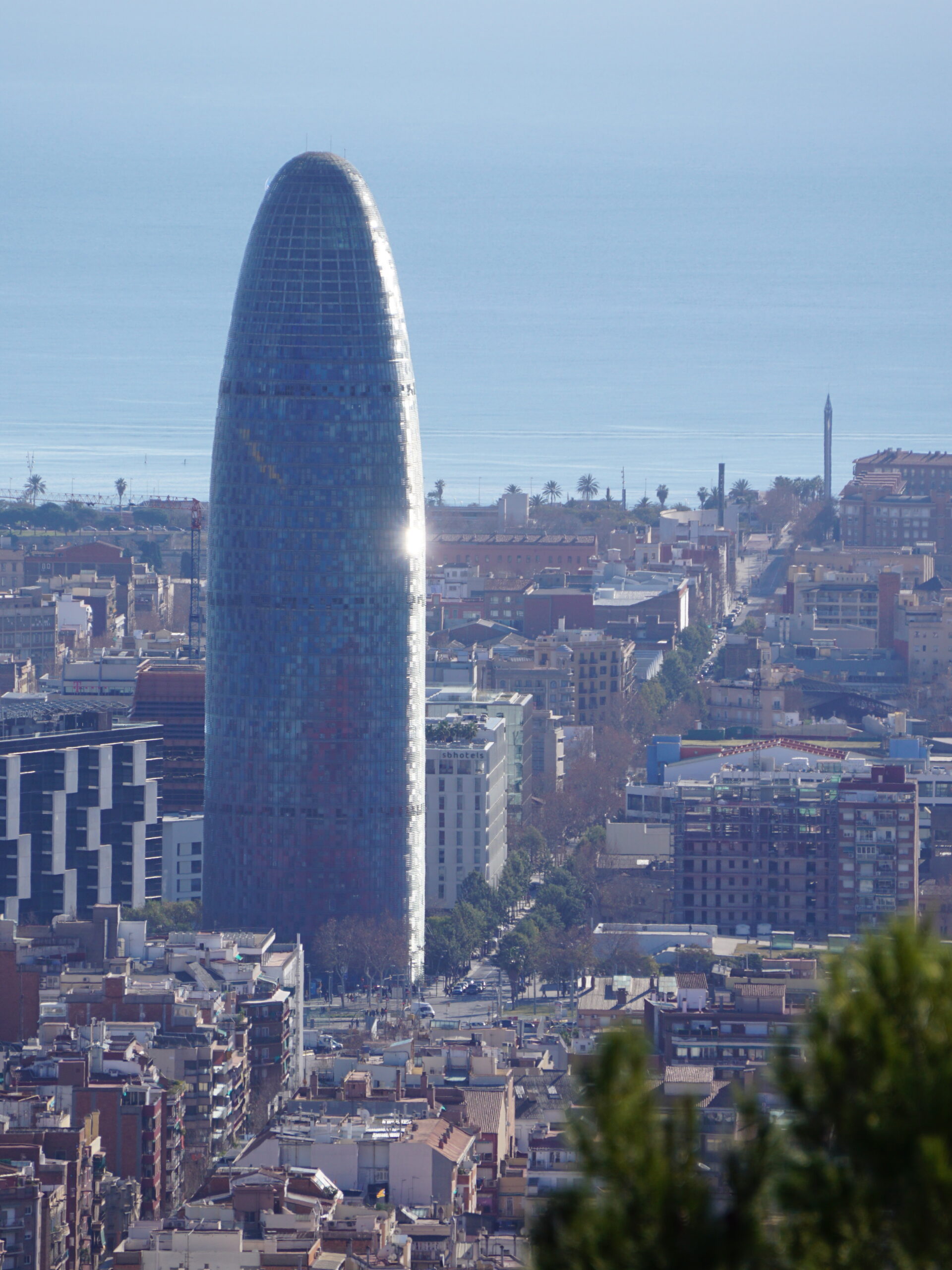 tres turons, turó de la rovira
