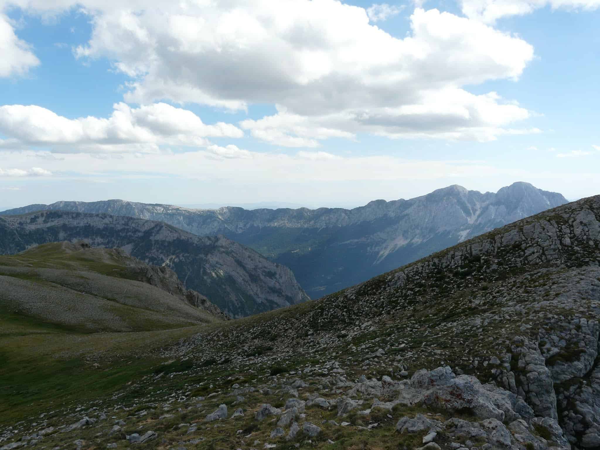 Punta Llerga a Peña Montañesa y sierra Ferrera