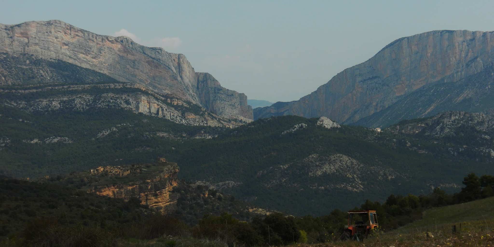 La Creu a Fet i Congost de Montrebei